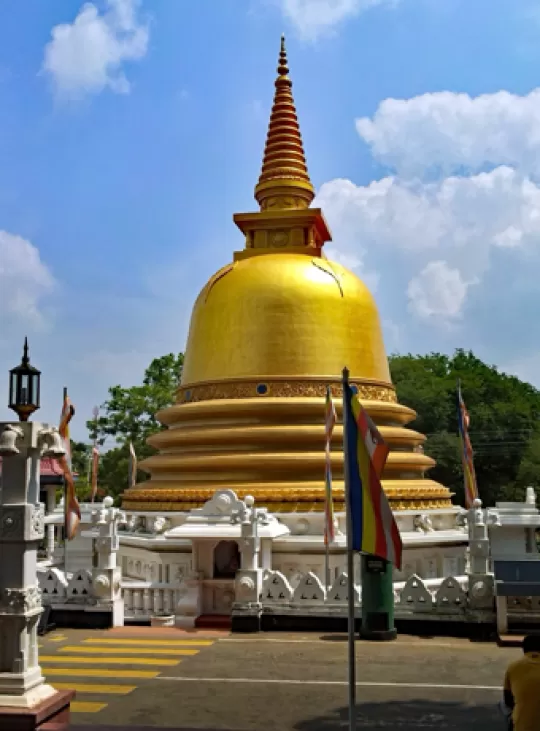 De Gouden Tempel van Dambulla in Sri Lanka